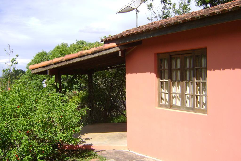 Pousada Passaredo Montanha Ibiuna Bagian luar foto
